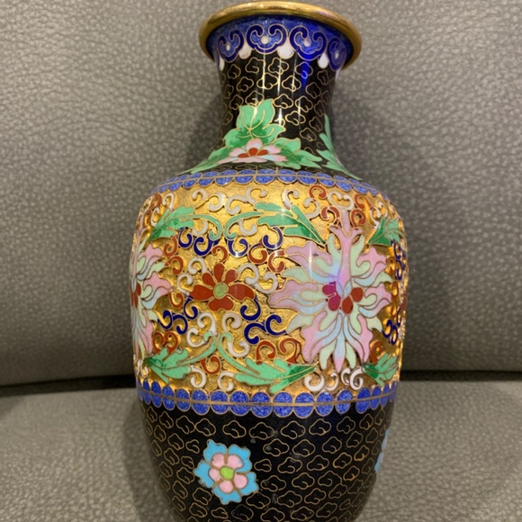 Vintage Cloisonné Floral Vase 8” H and 2 1/2” Rim to Rim - Picture 2 of 7